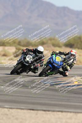 media/Oct-04-2025-CVMA (Sat) [[408bcdd6e4]]/Race 14-500-400-350 Supersport/